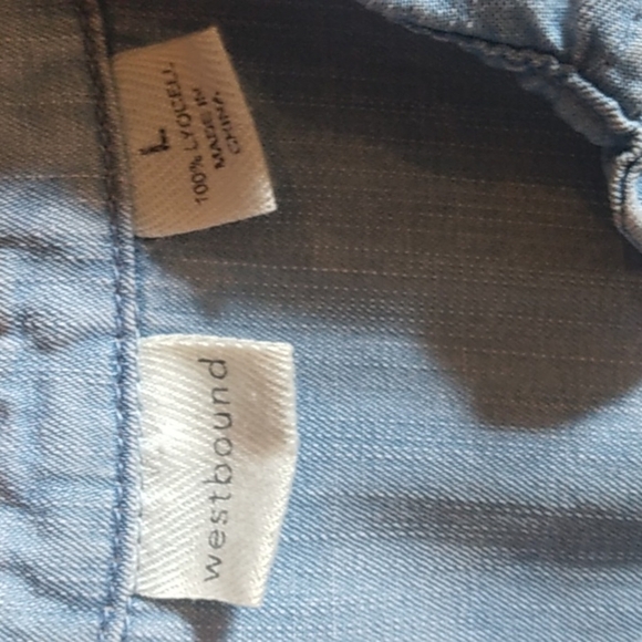 WESTBOUND denim chambray button up top - Picture 3 of 4